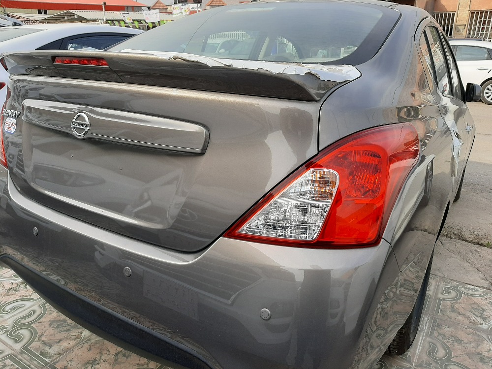 Nissan Sunny